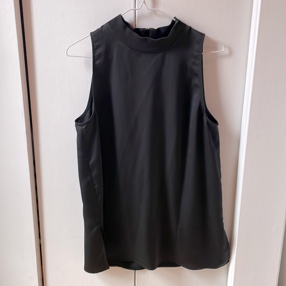 Mockneck Black Zip Back Tank